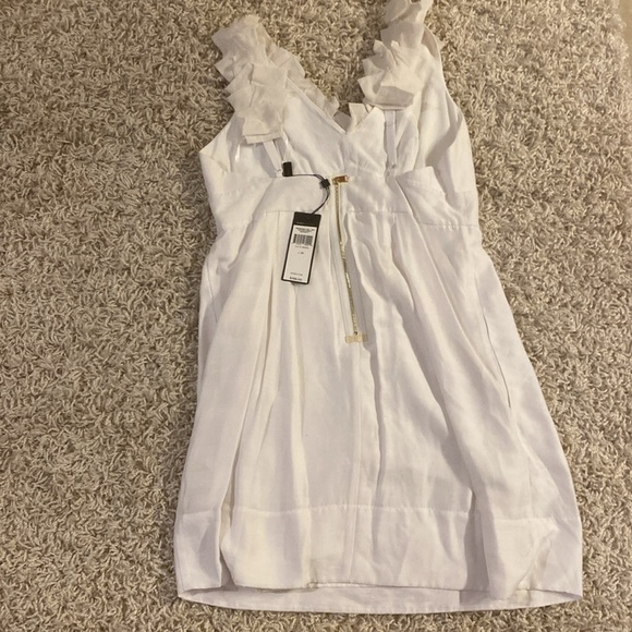 BCBGMaxAzria White V-Neck Sleeveless Mini Dress size 10 NWT $198 - Picture 4 of 5